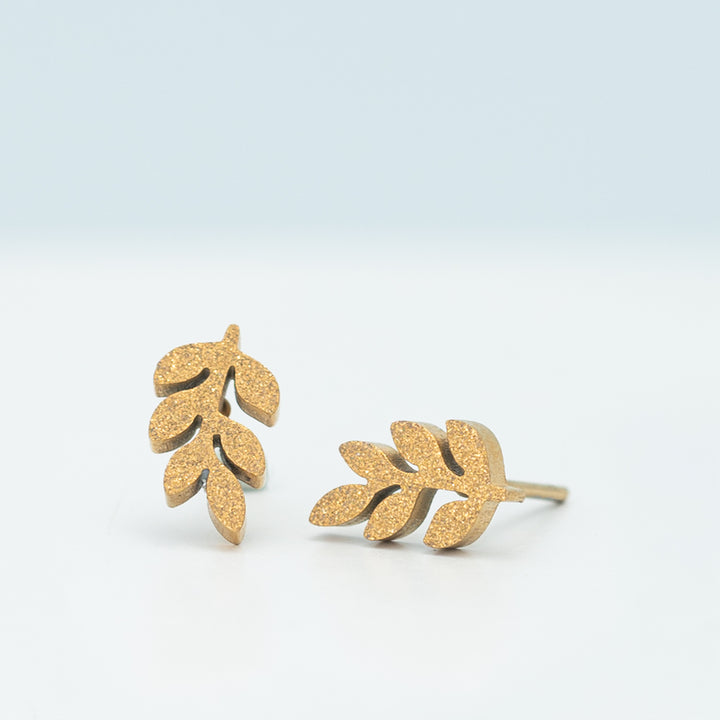 Frosted Rowen Stud Earrings