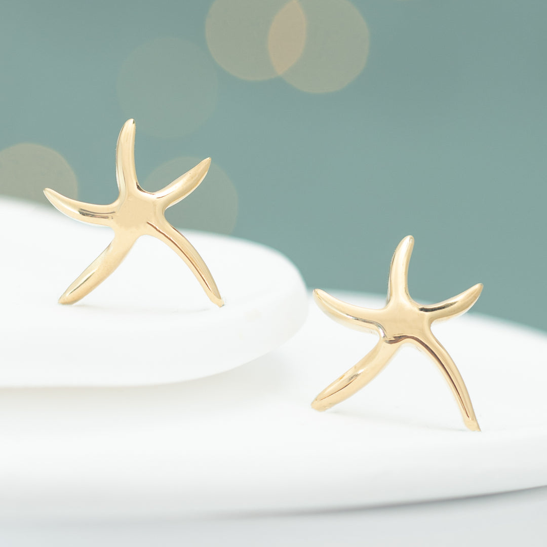 Starfish Hope Studs in Gold