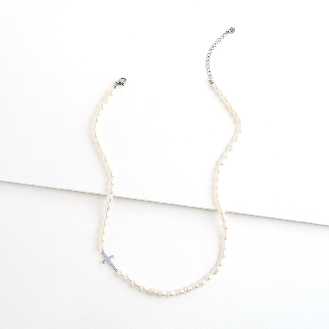 Faithful Pearl Necklace in Silver