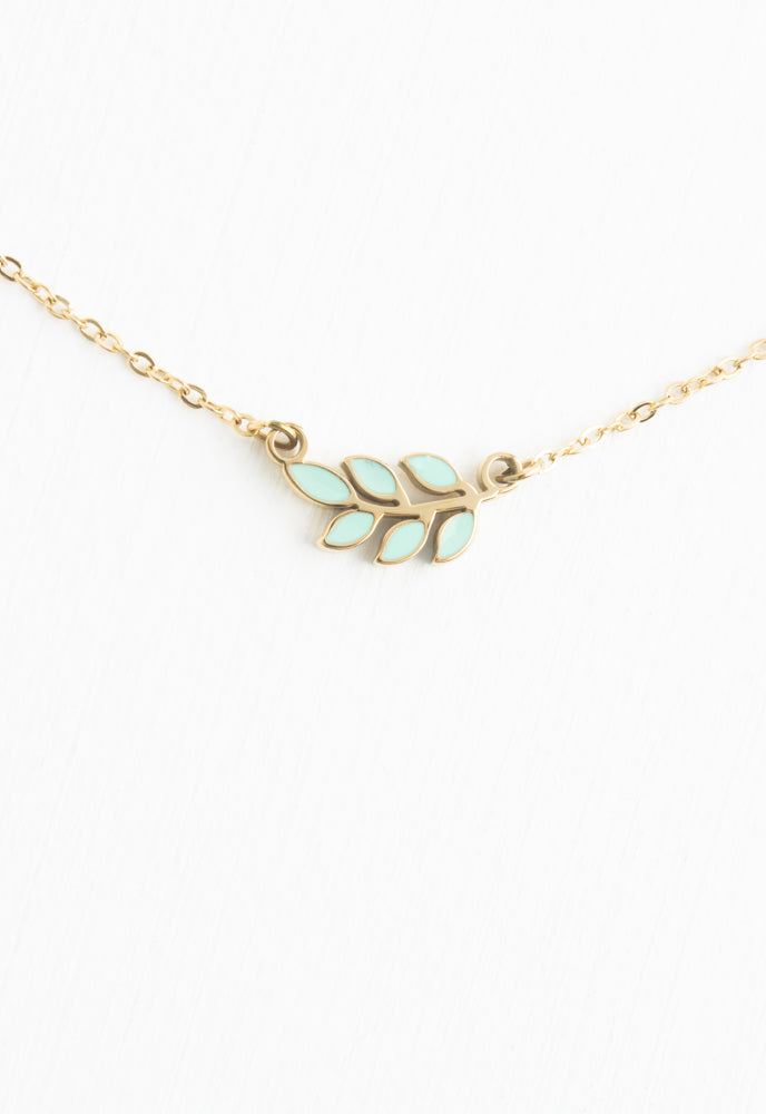 Rowen Leaf Necklace in Mint