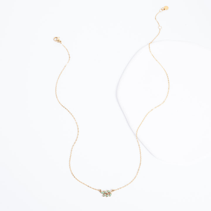 Rowen Leaf Necklace in Mint