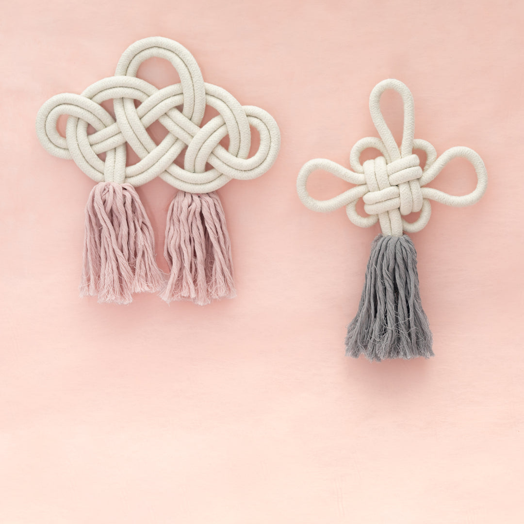 The Infinity Knot Lavender