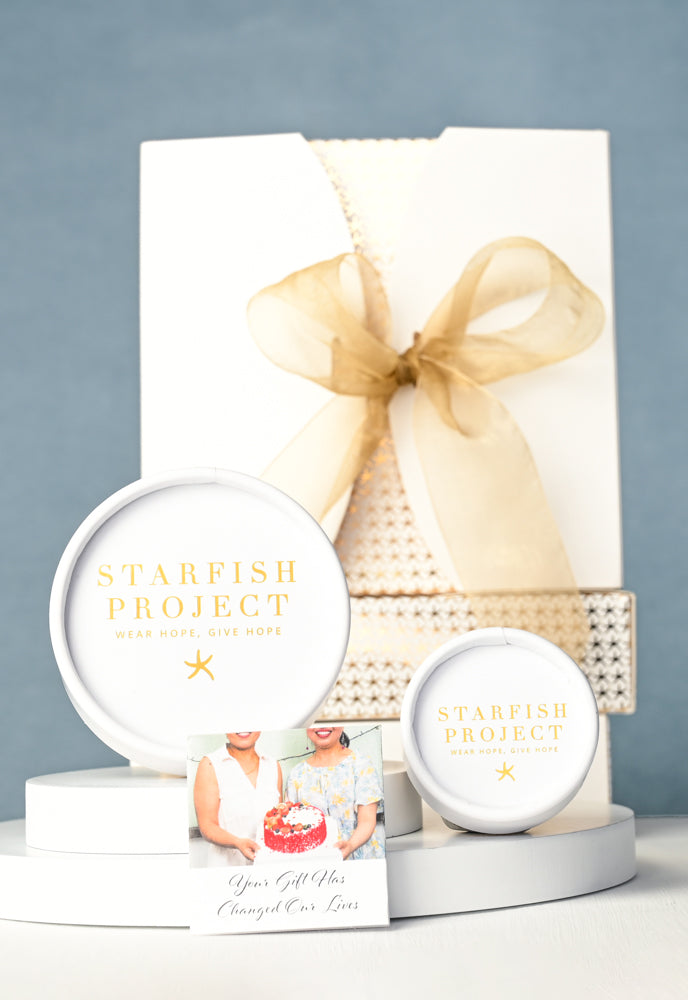 The Pearl & Gold Gift Set