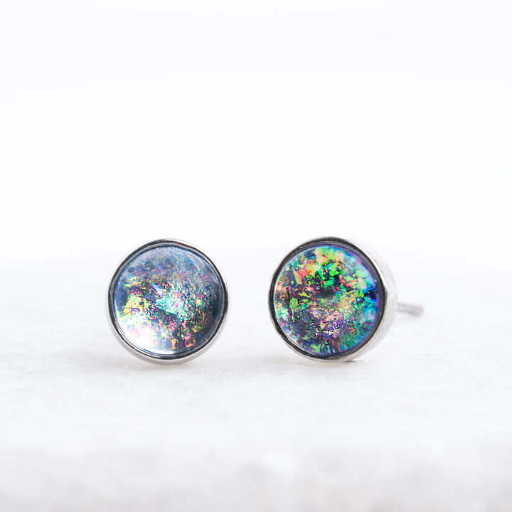 Lora Lavender Silver Stud Earrings