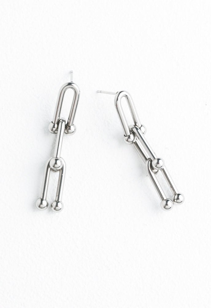 U Link Chain Earrings in Silver