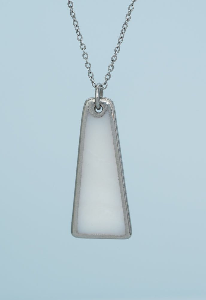 Pillar Mother of Pearl Necklace in Silver